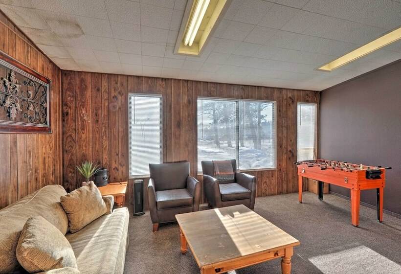 Cozy Cabin Retreat W/ Onsite Trail Access!