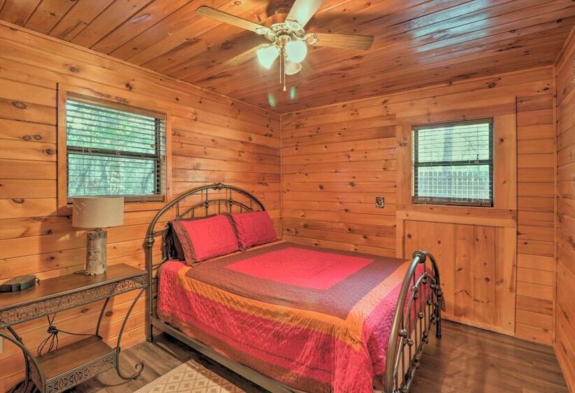 Cozy Cabin W/ Hot Tub   4 Mi To Broken Bow Lake!