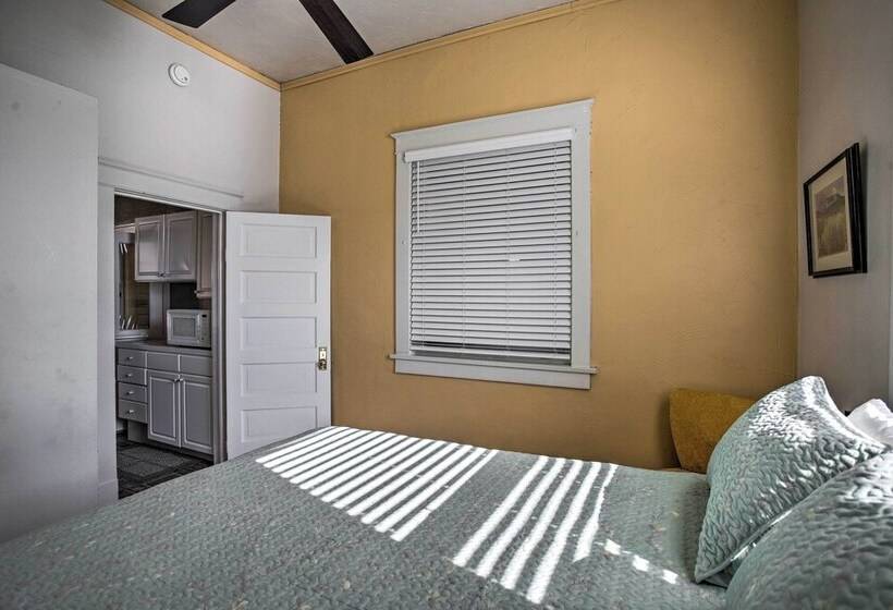 Cozy Grand Junction Home W/ Furnished Patio!