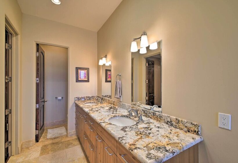 Rio Verde Desert Escape W/ Patio & Mountain Views!