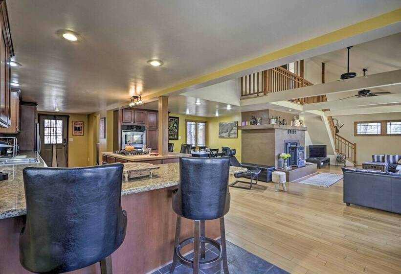 Near Tonto National Forest: Dog Friendly Cabin!