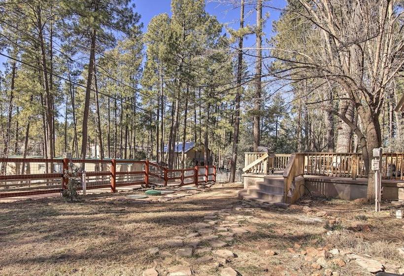 Near Tonto National Forest: Dog Friendly Cabin!