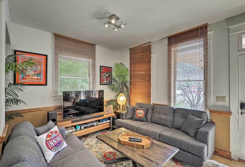 Downtown Bisbee Home W/ Unique Mountain Views