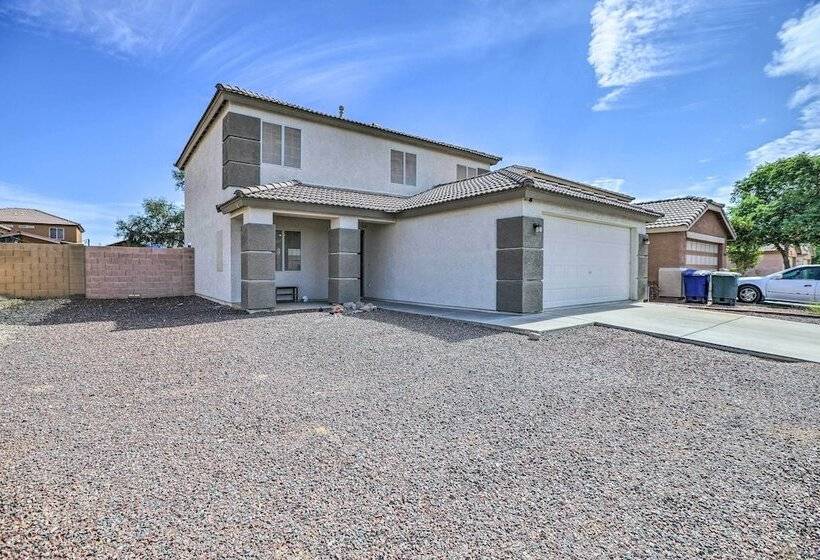 Dreamy El Mirage Oasis < 12 Mi To Golf & Hike