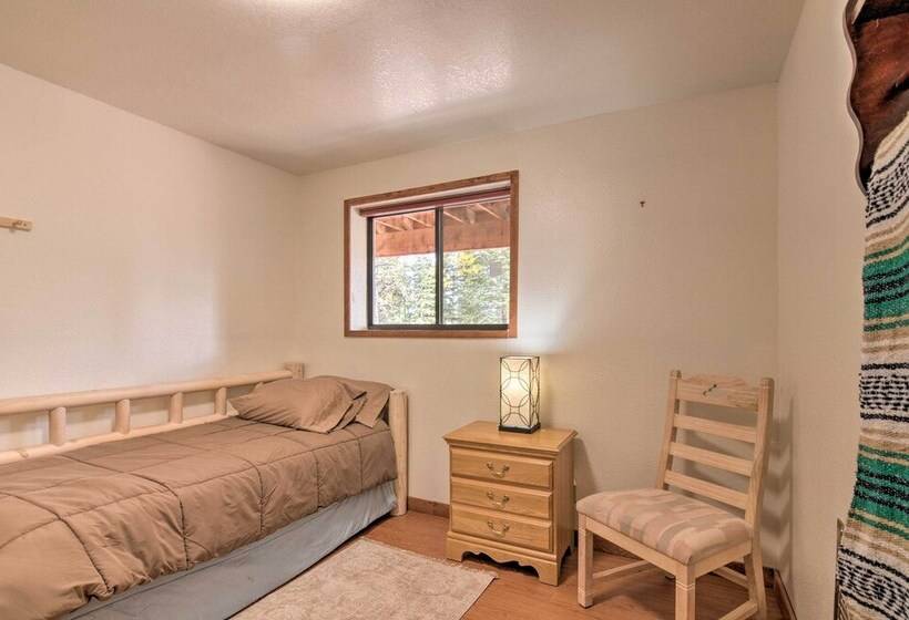 Duck Creek Village Cabin W/ Deck On Half Acre