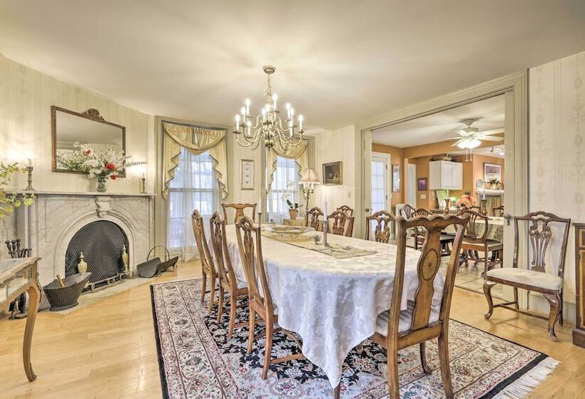 Elegant Norwich House W/ Billiards Room & Ballroom