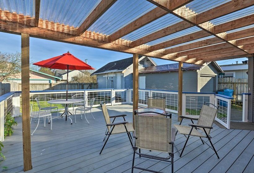 Eureka Cottage Near Sequoia Park & Old Town!