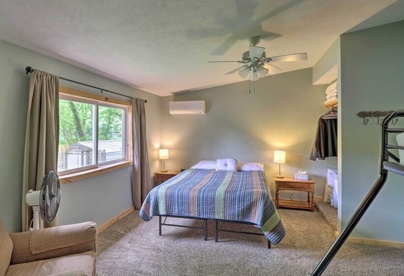 Expansive Cotter Cabin On White River W/ Deck!