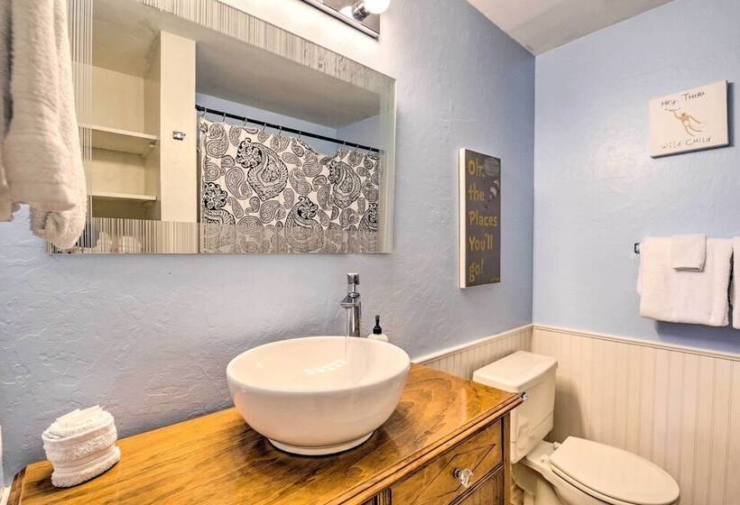 Mccall Retreat W/ Hot Tub   1/2 Mi To Downtown!