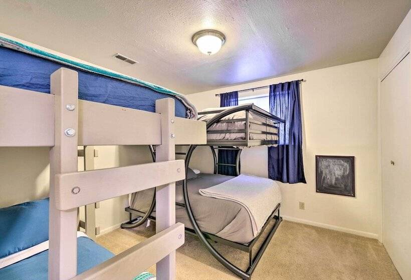 Mccall Retreat W/ Hot Tub   1/2 Mi To Downtown!