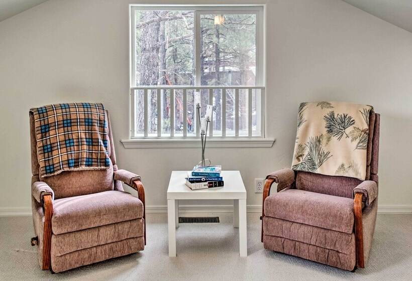 Flagstaff Family Retreat W/ Patio & Mountain Views