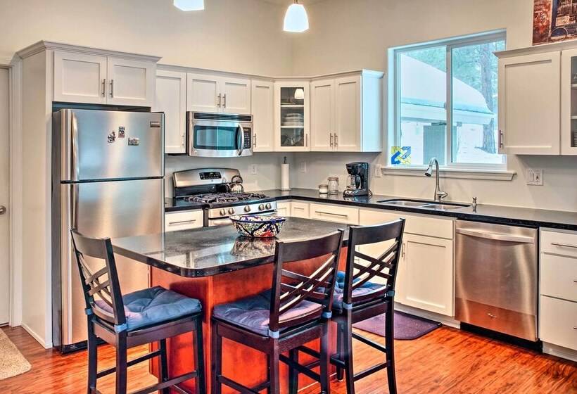 Flagstaff Family Retreat W/ Patio & Mountain Views