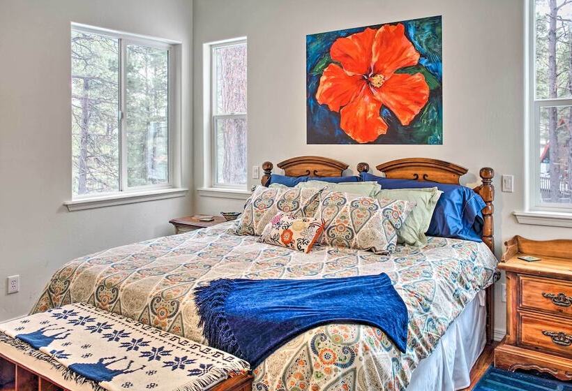 Flagstaff Family Retreat W/ Patio & Mountain Views