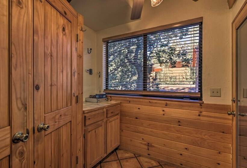 Flagstaff Home W/ On Site Trails, 3 Mi To Dtwn!