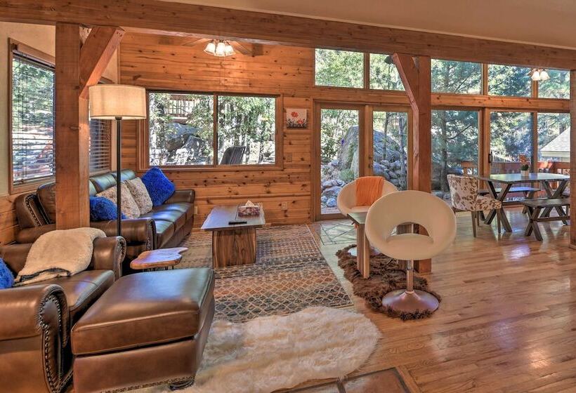 Flagstaff Home W/ On Site Trails, 3 Mi To Dtwn!