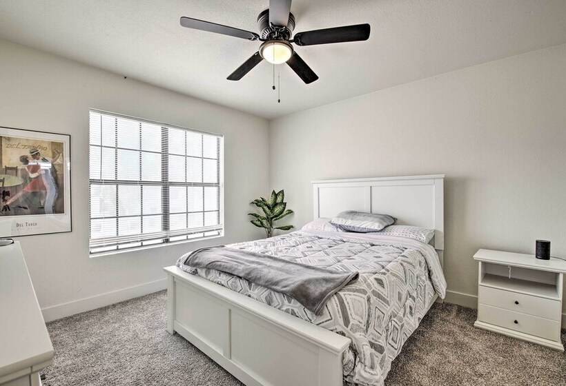 Glendale Family Home: Close To Golf & Westgate