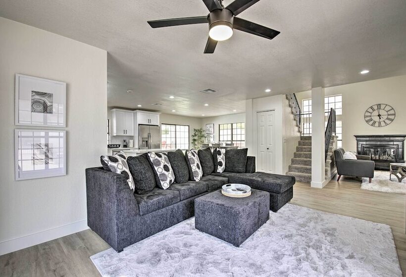 Glendale Family Home: Close To Golf & Westgate