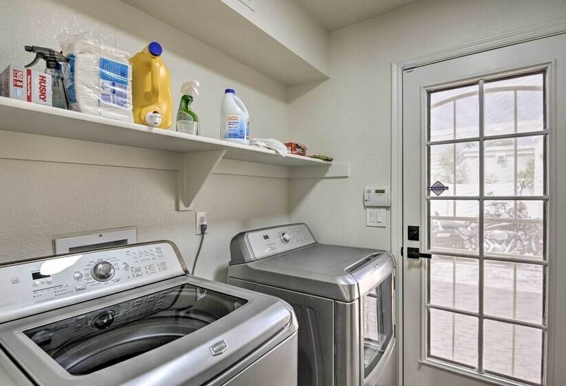 Glendale Family Home: Close To Golf & Westgate