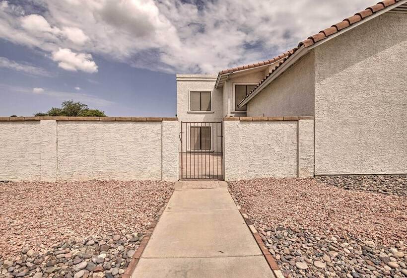 Glendale Family Home: Close To Golf & Westgate