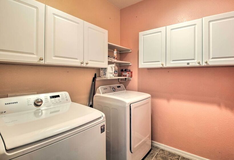 Golfer S Paradise: Oro Valley Home W/ Pool!