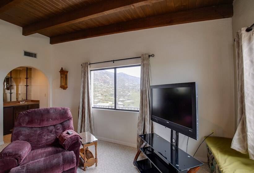 Grand Hilltop House: Best Views In Tucson!