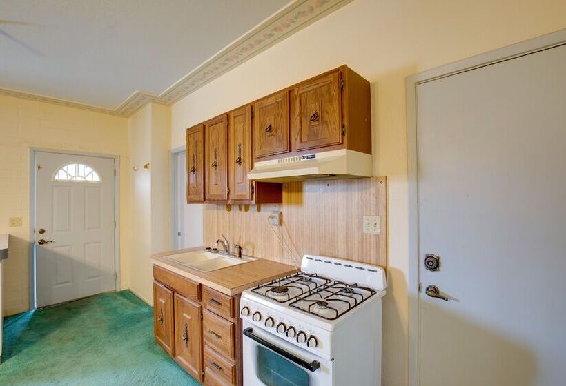 Grand Hilltop House: Best Views In Tucson!