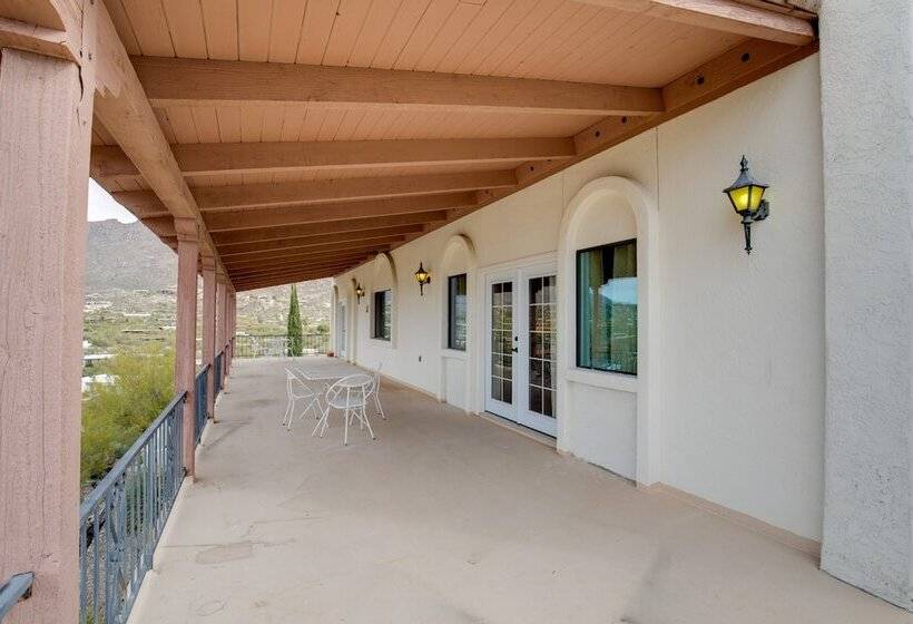 Grand Hilltop House: Best Views In Tucson!