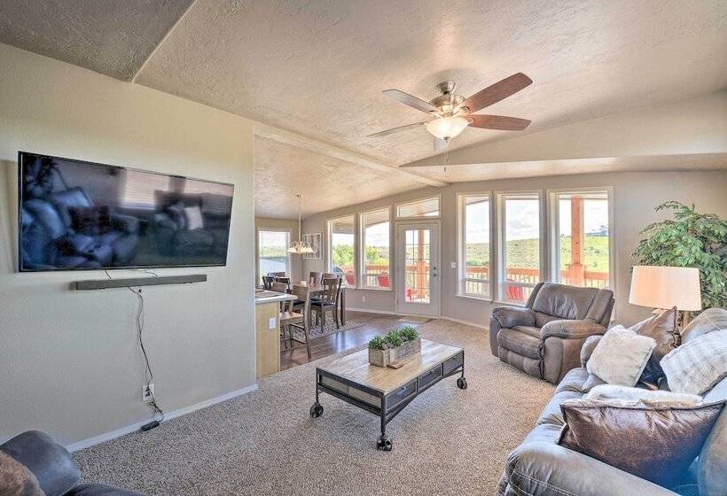 Griffel River Ranch W/ Views   An Anglers Dream!