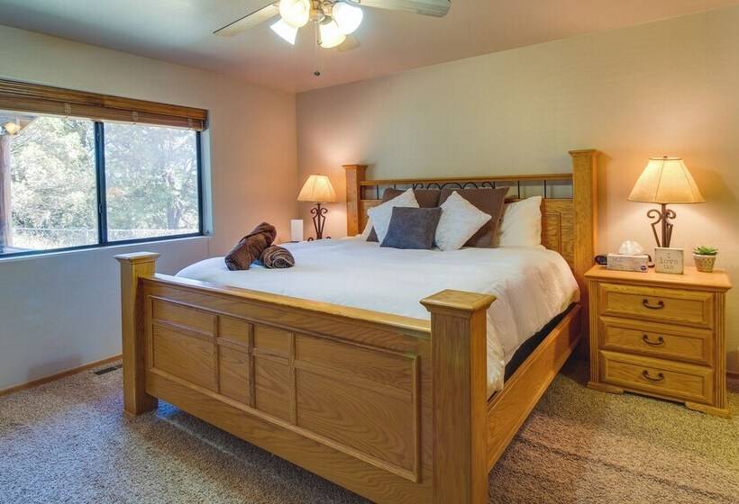 Heber Overgaard Cabin W/ Bbq Patio & Fire Pit!