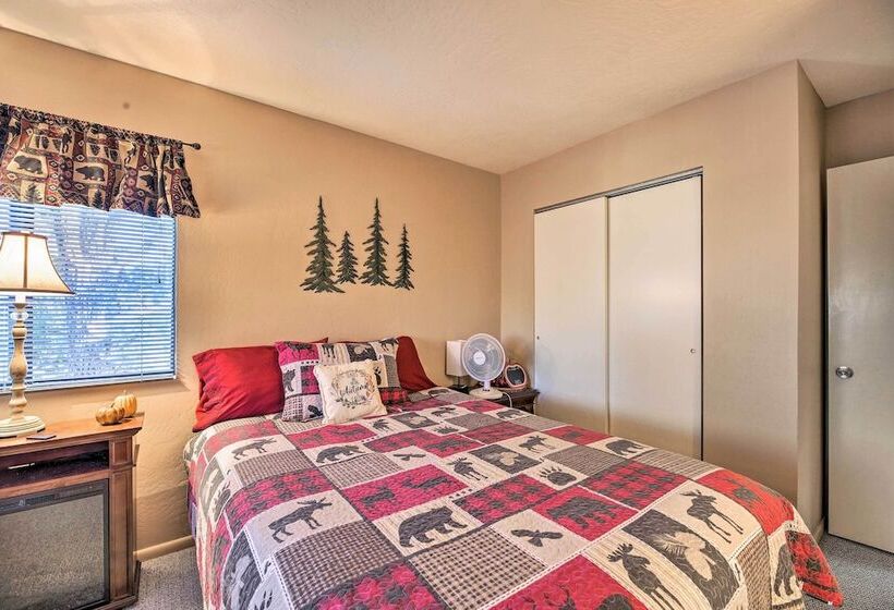 High Country Hideaway W/ Fire Pits & Grill!