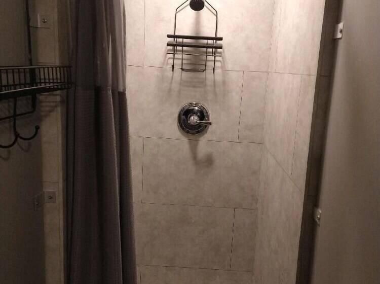 Hiles Pine Lake Campground