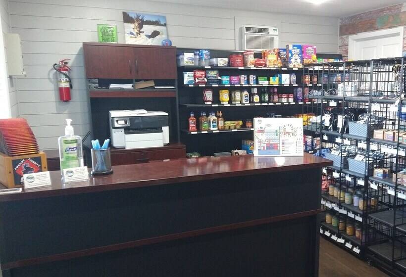 Hiles Pine Lake Campground