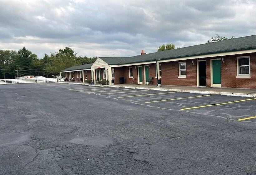 Hillcrist Motel