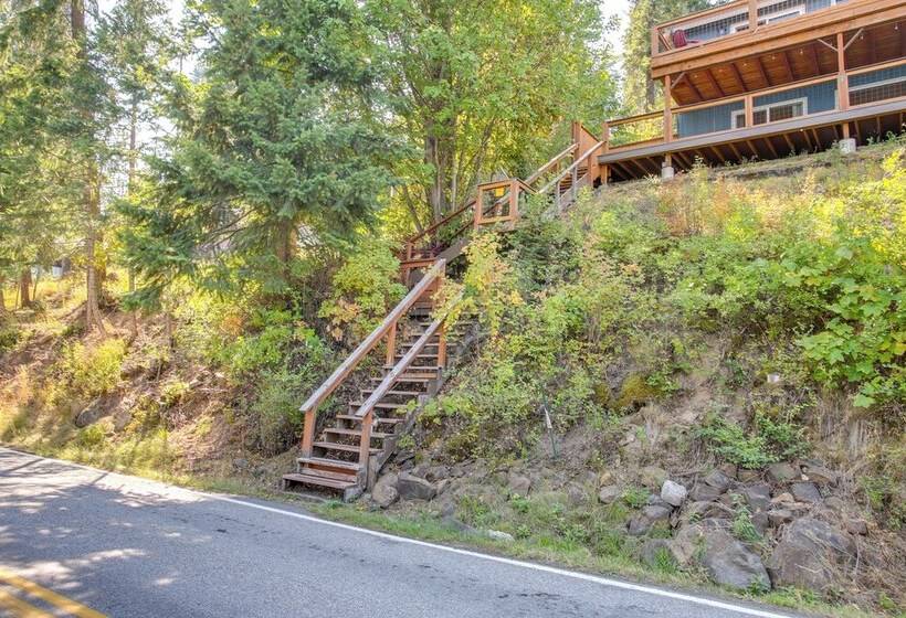 Hillside Home W/ Dock ~ 8 Mi To Coeur D Alene!