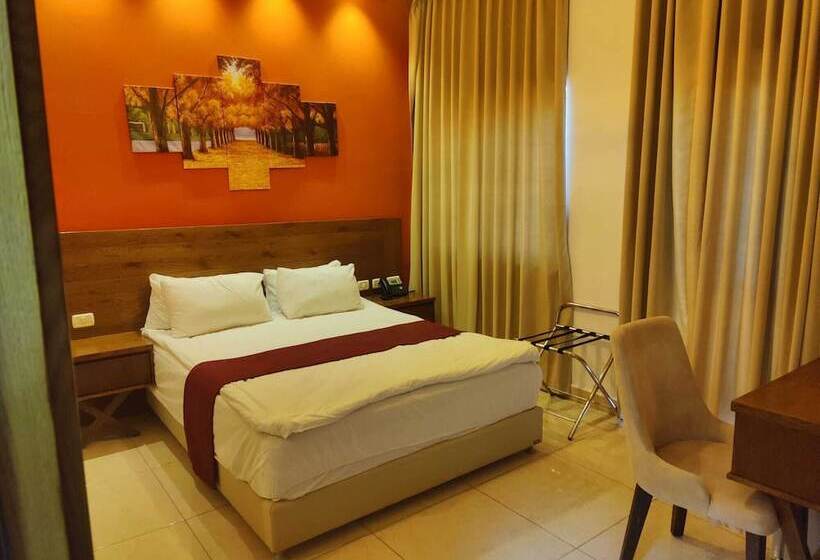 هتل Al Baiara Resort