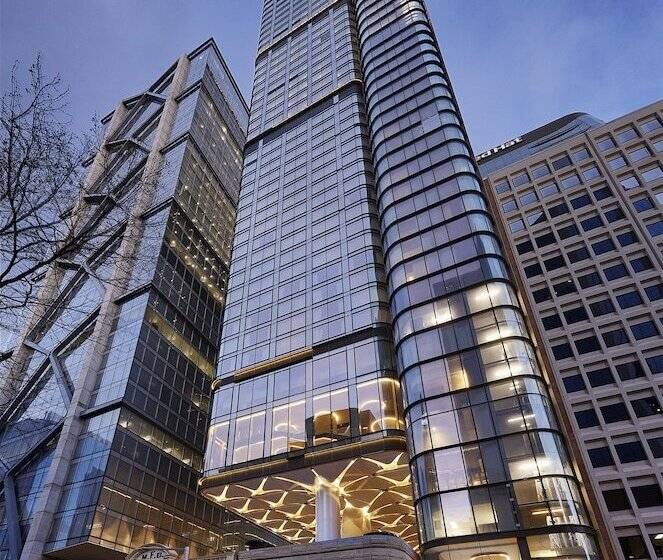 هتل Citadines Walker North Sydney