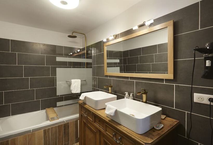 בית מלון כפרי Domaine De Bersaillin