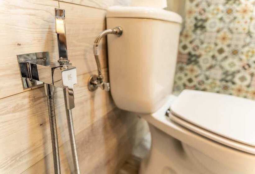 فندق Hostal El Bomba