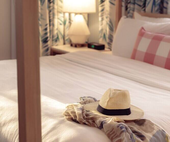 فندق Lily Hall A Boutique