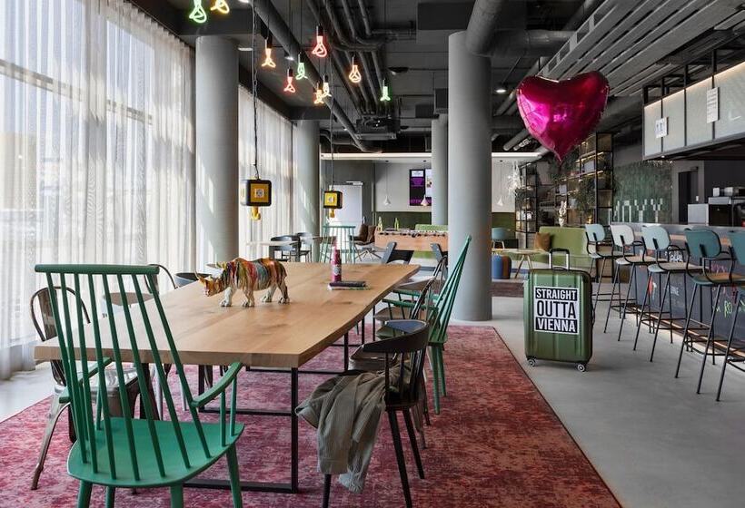 هتل Moxy Vienna City East