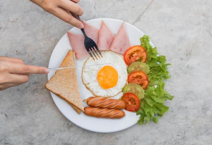 בית מלון כפרי Namsai Resort Kanchanaburi