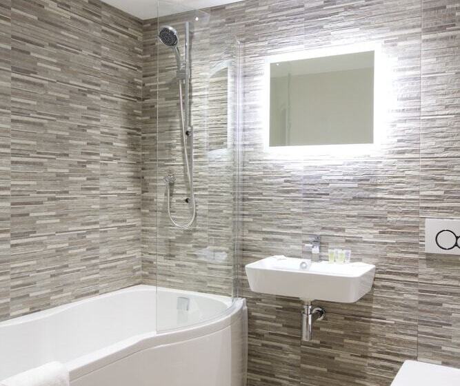 Отель Railway Apartments