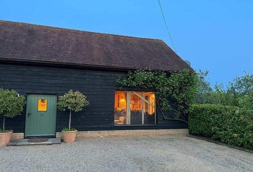 בית מלון כפרי The Hen House