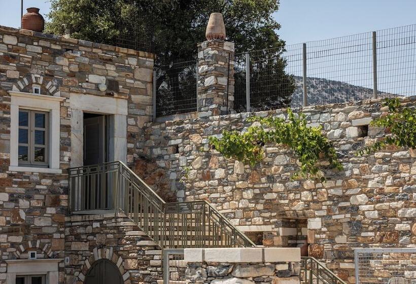 فندق ريفى Zos Suites