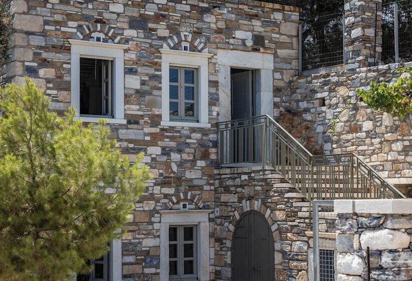 فندق ريفى Zos Suites