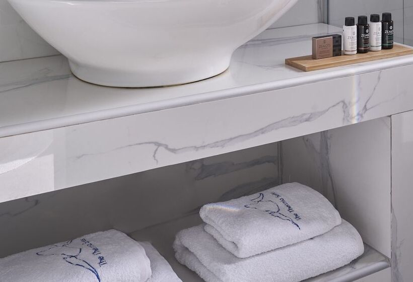 בית מלון כפרי The Thermia Suites