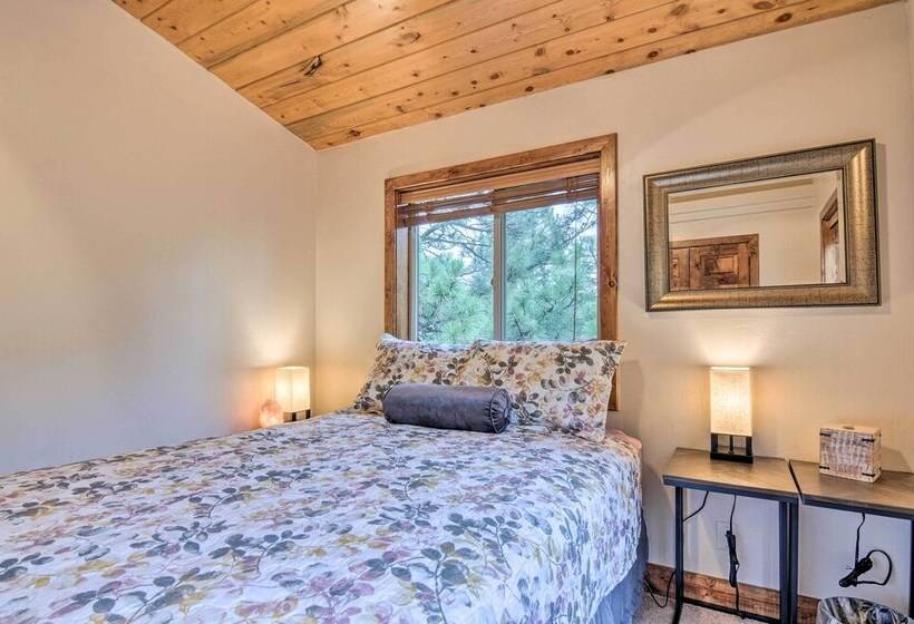 Idyllic Alton Escape ~ 37 Mi To Bryce Canyon!