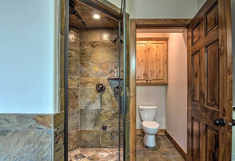 Idyllic Alton Escape ~ 37 Mi To Bryce Canyon!