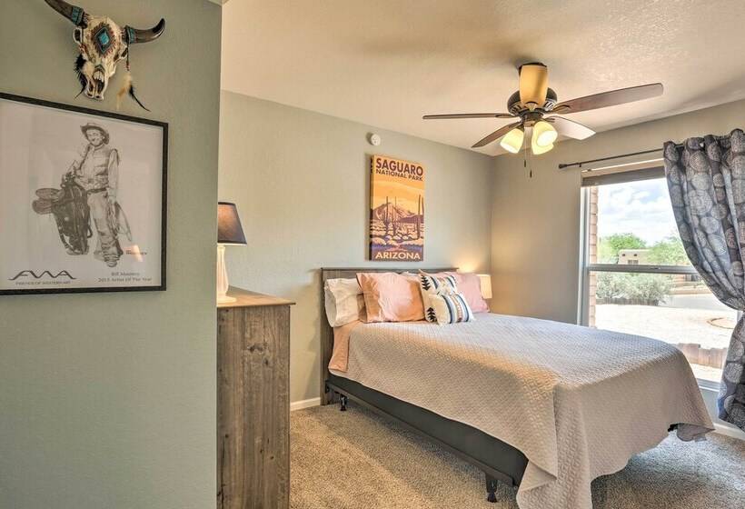 Tucson Retreat W/ Pool ~ Base Of The Catalinas!