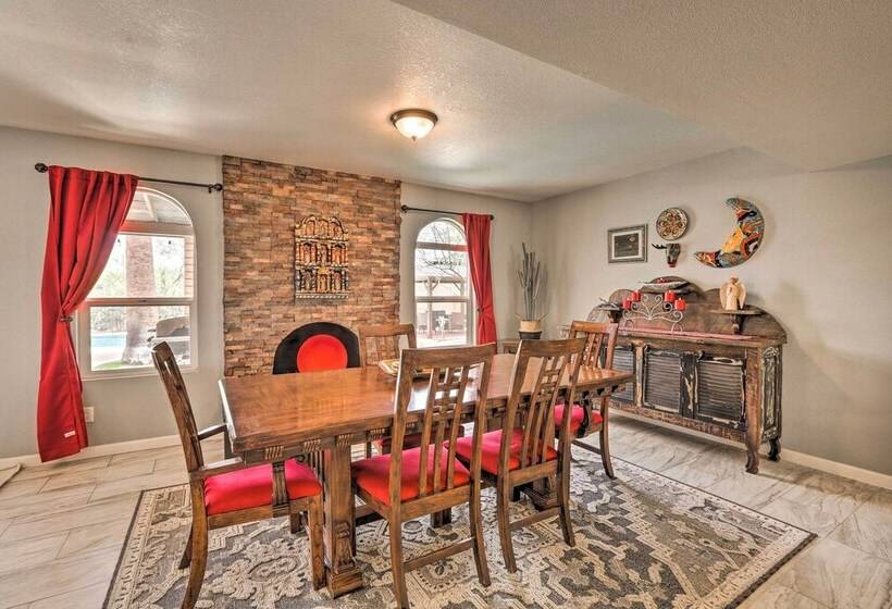 Tucson Retreat W/ Pool ~ Base Of The Catalinas!